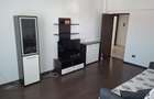 Inchiriez apartament 4 camere Centru Targoviste Mobilat ! - 1