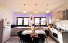 3 CAMERE / CURTE PRIVATA / MALL SANPETRU