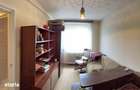 Apartament 2 camere, decomandat balcon, zona Mihai Viteazu .
