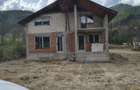Vand Casa la Rosu .Com.Tasca ,jud.Neamt