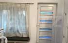 Casa de inchiriat, 50 mp, aer conditionat, curte partial proprie, Str. - 3
