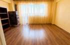 Proprietar Vand apartament 2 camere, bloc renovat recent (Str. Doinei, vis-a-vis de Gara) - 1