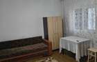 Ofer spre inchiriere garsoniera