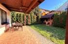 Inchiriez casa cu 3 dormitoare, 3 bai, piscina si panouri in Belvedere