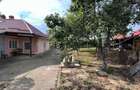 Vand casa cu teren 1500 m2 - toate utilitatile - 1