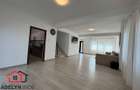 Casă cu 4 camere cu Teren 500 Mp în Central