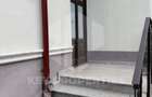 Piata Romana, mansarda boema, finisaje in linii simple si elegante - 14