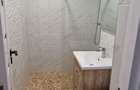 Inchiriez apartament doua camere - 7