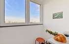 Apartament 3 camere - Sector 4 - 8