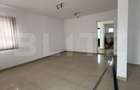 Spa?iu comercial, 200 mp, zona Micro 6 - 3