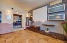 Inchiriere 2 camere  Scala - 6