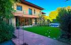 Vilă 8 camere cu piscină solară, garaj dublu și grădină - 2