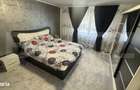 Casa renovata - situata central in satul Aurel Vlaicu