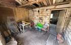 Casa partial renovata, 60mp utili , 6000 mp teren, zona Georocu Mare - 10