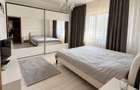 Apartament cu 3 camere decomandate, 70mp, etaj intermediar, finisat modern, mobilat si utilat, cu 2