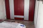 Proprietar inchiriez apartament doua camere cetate strada Arnsberg etaj 3 - 6