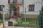 Casă cu 5 camere în Central - 4