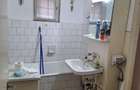 Vand apartament decomandat cu 2 camere, situat in Mangalia, strada Rozelor, etaj 2, cu o suprafata de 50 mp,suprafata totala de 53,4 mp