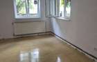 apartament 2 camere la curte