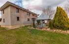 Vilă cu 7 camere de vânzare/schimb cu apartament, com. Traian, Bacău - 20