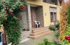 Casă cu 3 camere în Gârleni - 1