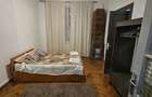 Apartament cu 3 camere decomandat în P-ța Victoriei - 6