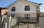Duplex cu 4 camere cu Canalizare în Moșnița Nouă - 1
