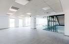 Spațiu comercial, de 2,076 mp, în Complex Studențesc - 5