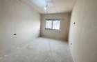 Duplex pe parter 4 camere - Bucovat