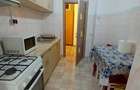 Inchiriez apartament cu 2 camere mobilat in micro 17 etajul 1. - 4