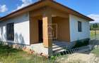 Casă individuală cu 4 camere cu Canalizare în Central - 3
