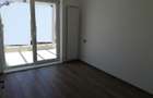 Apartament cu 3 camere decomandat în Tractorul - 7