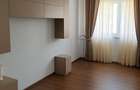 Apartament cu 3 camere decomandat în Tractorul - 3