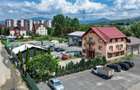 Casă cu 10 camere cu Canalizare în Central - 4