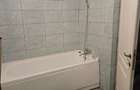 Vand casa Com Pietroasa-Bihor, sosea , central ter 2500 mp, dublu front, utilit.,gaz - 6