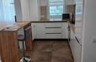 Apartament cu 2 camere decomandat în Tractorul - 2