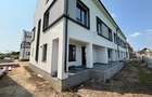 Duplex cu 4 camere cu Canalizare în Progresul - 9