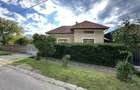 Casa de vanzare -zona Centrala,Teren generos 764mp - 3