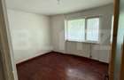 Apartament cu 3 camere, decomandat, zona George Enescu - 2