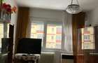 Etaj 1 proprietar .2 camere resita - 1