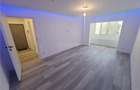 Apartament cu 4 camere decomandat în Micro IV - 16
