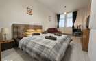 Apartament ultracentral, cu o camera si curte comuna - 2