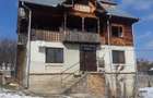 Casă cu 4 camere în Cernișoara - 4