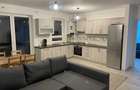 Apartament cu 3 camere decomandat în Central - 1