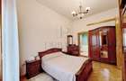 Apartament cu 3 camere semidecomandat în Sinaia - 1