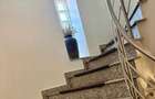 Casă cu 4 camere în Central - 11