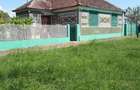 Vand casa cu gradina - 2