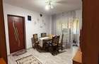 Apartament de vanzare - 3