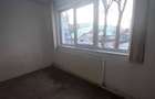 De vanzare apartament cu 2 camere si balcon, 38.000 euro - 2