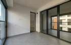 Apartament cu 3 camere decomandat în Titan - 14